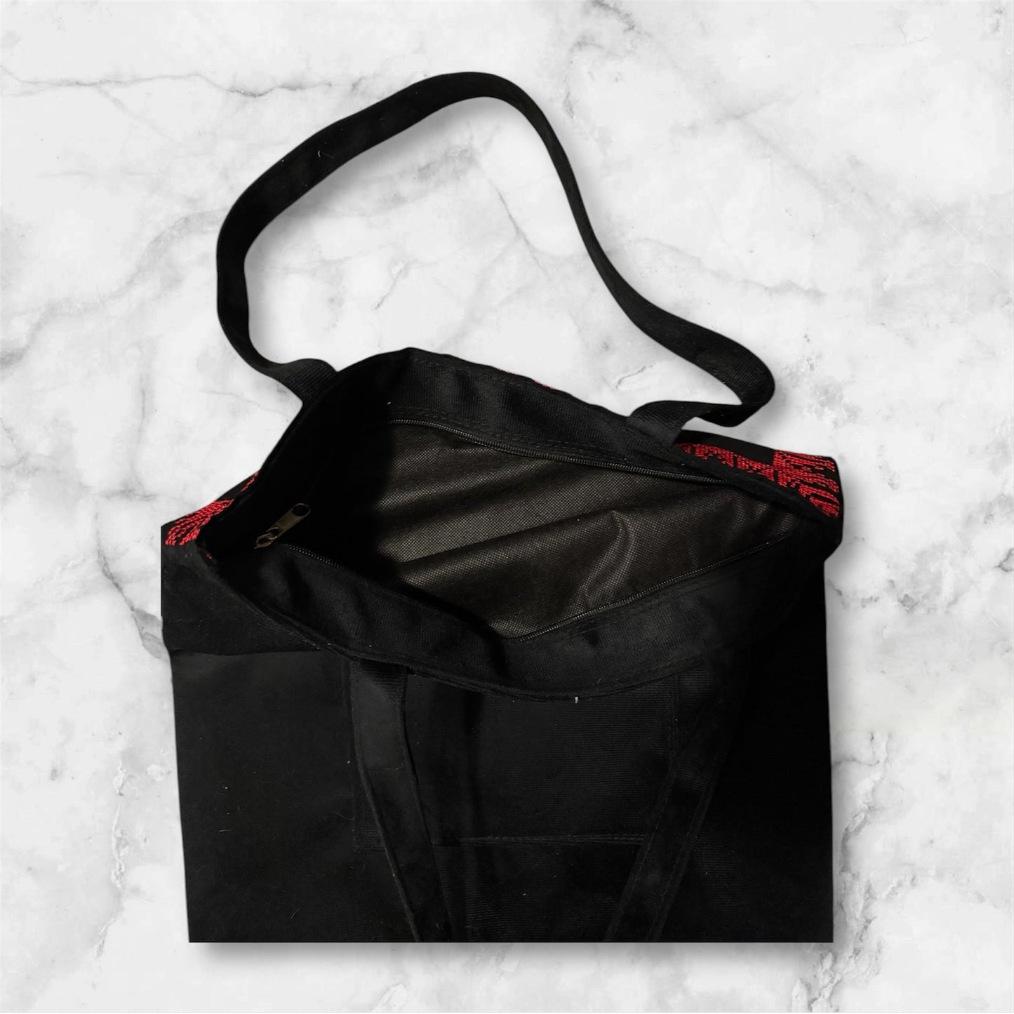 Tatreez Tote Bag – Stylish and Functional with Zipper & Back Pocket