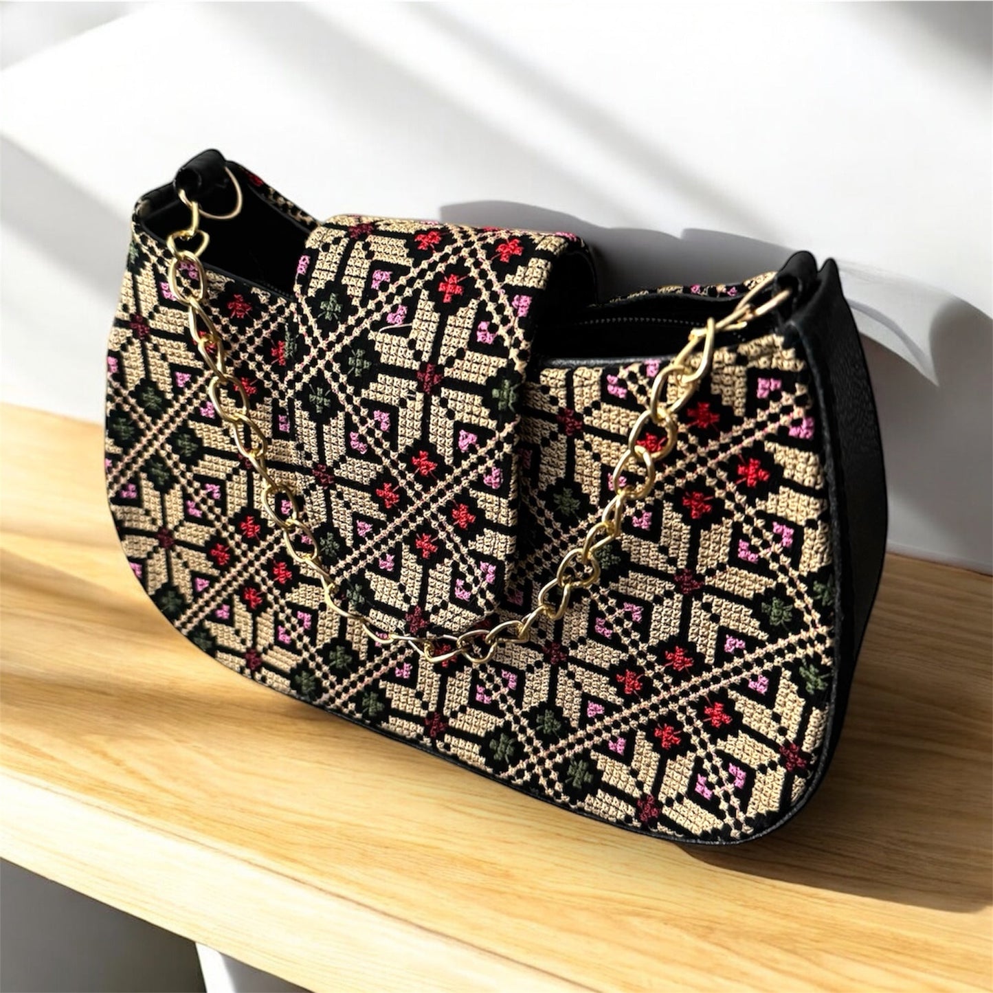 Palestinian Tatreez Purse – Golden Chain with Removable Shoulder Strap