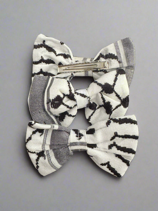 Kufiya Hair Bow Clip | Palestinian Keffiyeh Fabric – Handmade Statement Accessory