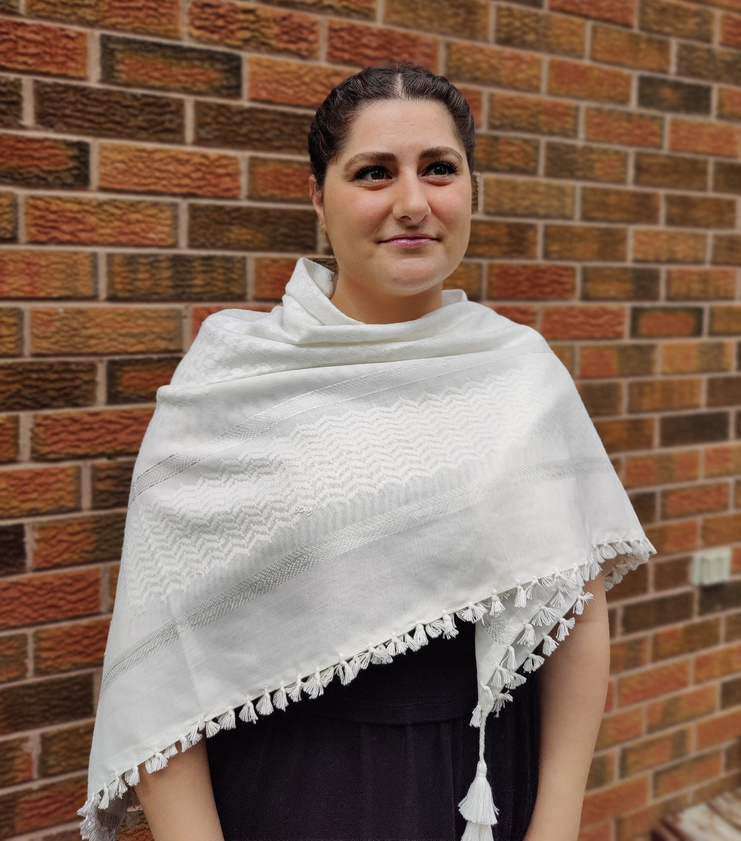 Elegant All White Kufiya (Keffiyeh) | Made in Kashmir - Palestinian Scarf