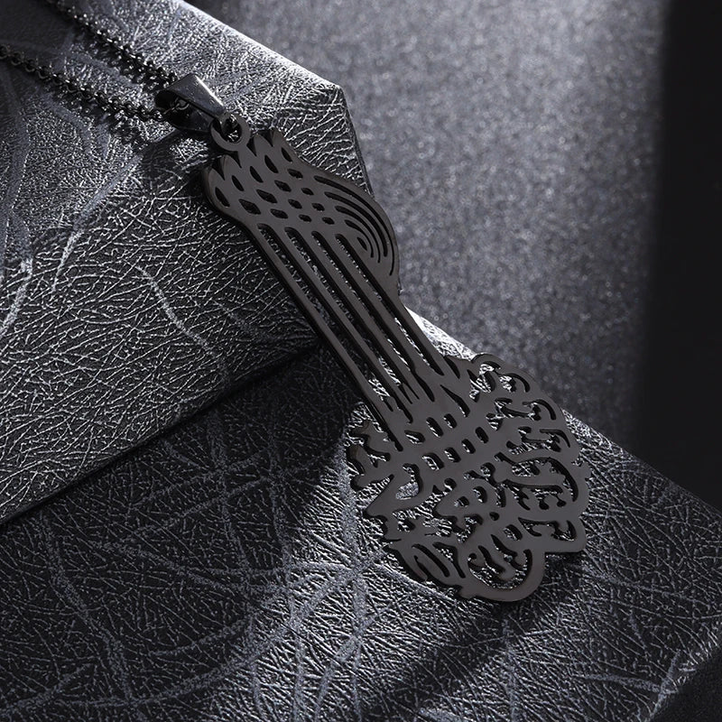 Exquisite Hollow Map Pendant Necklace for Women Men Fashion Charm Arabic Stainless Steel Amulet Jewelry