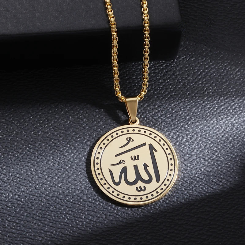 Exquisite Hollow Map Pendant Necklace for Women Men Fashion Charm Arabic Stainless Steel Amulet Jewelry