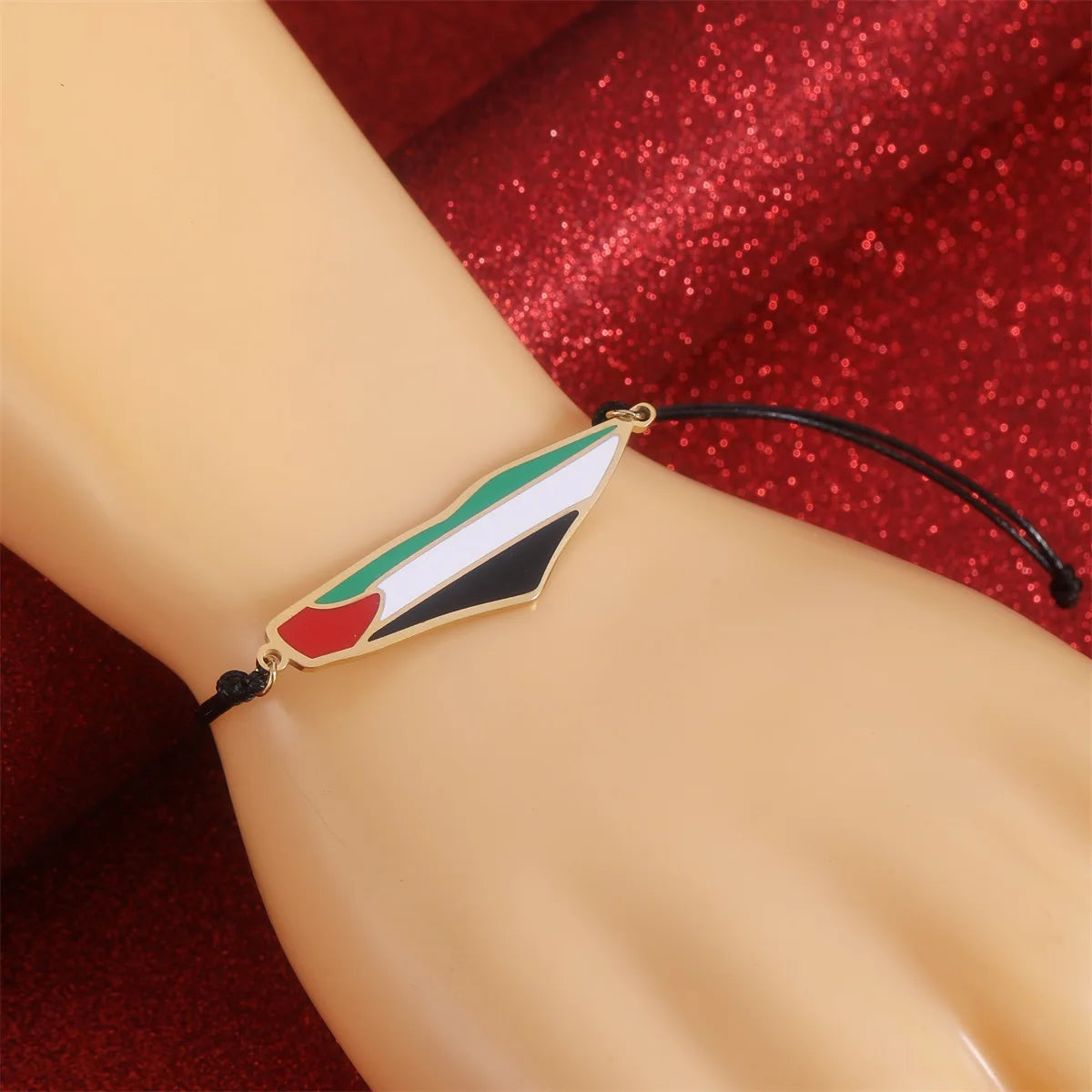 Palestine in Arabic Map With Flag  Bracelet Jewelry Chains