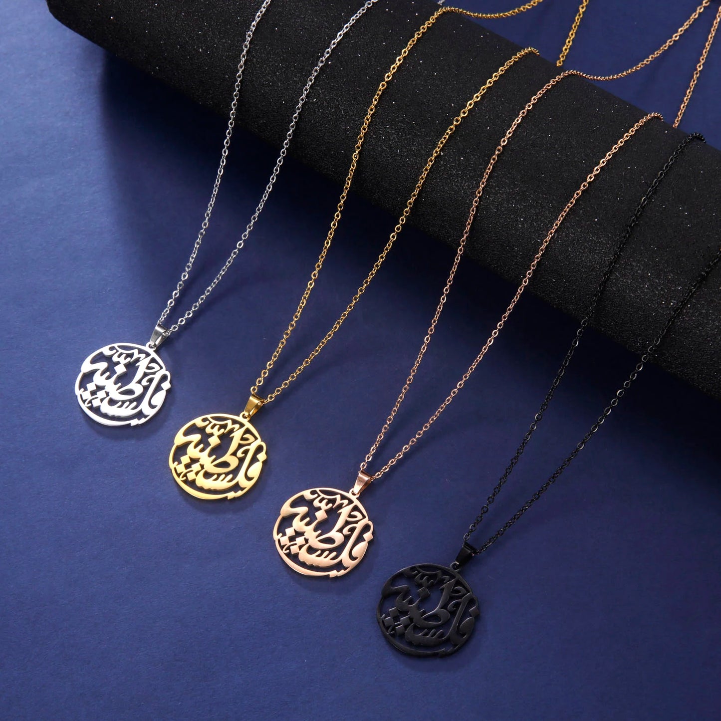 Palestine Round Pendant Arabic letter