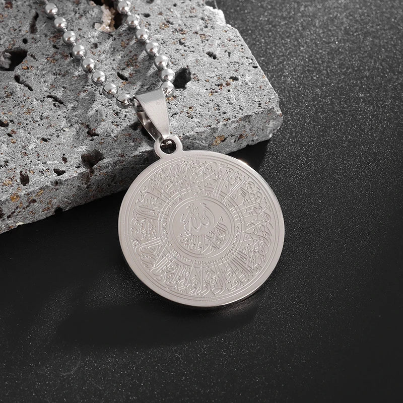 Exquisite Hollow Map Pendant Necklace for Women Men Fashion Charm Arabic Stainless Steel Amulet Jewelry